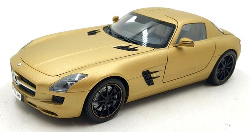 Minichamps scale diecast - minichamps,