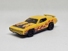 Chrysler Group  - E34 von Hot Wheels - Modellauto (KL1)