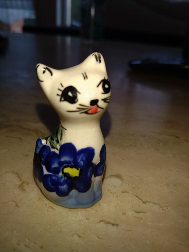 Porzellan katze 6cm groß - porzellan,