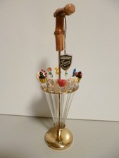 Messing Ständer mit 12 Cocktail Spießen Party Bowle 50/60 Jahre - leichte Patina