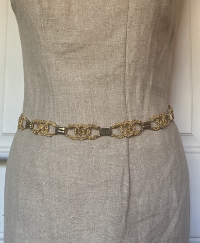 Rare vintage gucci gold chain - vintage,