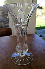 Geschliffene Trompetenvase aus