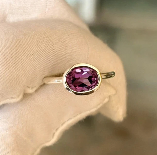 Oval cut alexandrite - 6x, 8