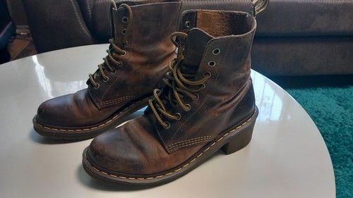 Martens clemency 8 - dr.,