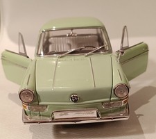BMW 700 LS 1:18 Solido