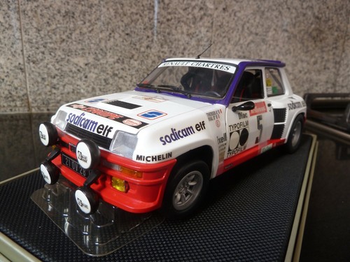 Dealer edition - 1:18,