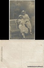 Ansichtskarte Dresden Frauen im weißen Kleid und Hut auf Bank mit Blumen 1926