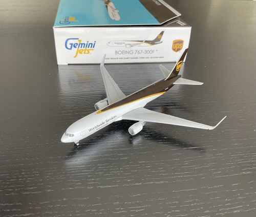 Ups boeing 767 300 - ups,