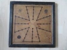 altes Spielbrett aus Holz "Mensch ärgere dich nicht", ca. 41,2 x 41,2 x 1,6 cm