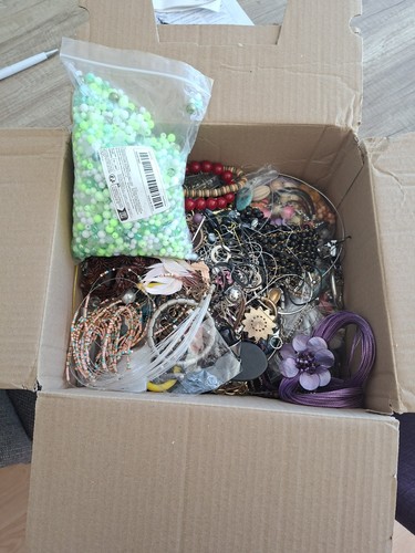Bastelschmuck 8kg bastelpaket - bastelschmuck,
