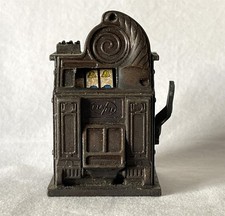 Vintage Bleistiftspitzer PLAY ME Spain 980 Fruit Machine MECHANISMUS KLEMMT #647