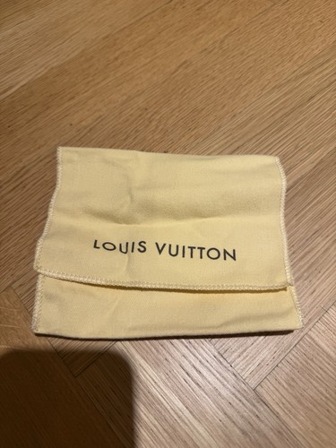 Louis vuitton - louis,