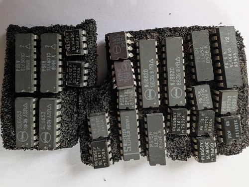 Restposten plessey s - plessey, ic's