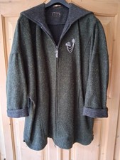 Loden Cape mit fester Kapuze