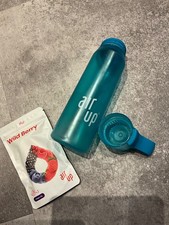 Air Up Trinkflasche hellblau mit - 3 x Wild Berry