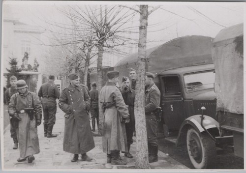 Foto kradmelder mit - kradmelder,
