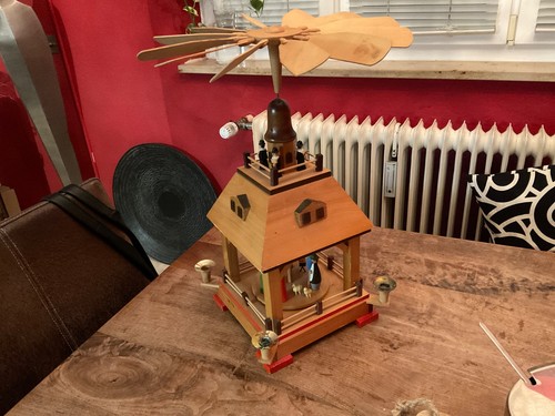 Adventshaus weihnachtspyramide - adventshaus,