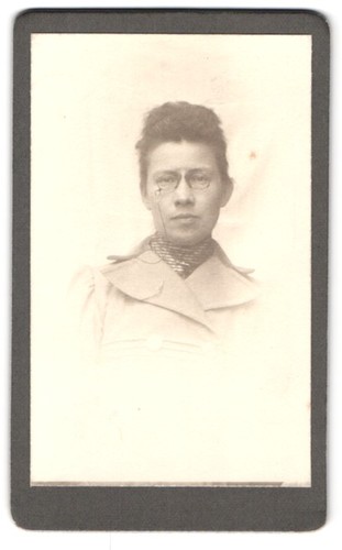 Fotografie bürgerliche frau - bürgerliche,