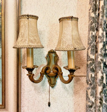 2x 2-armige Wandleuchten