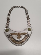 Ringkragen der Feldgendarmerie,keine verbotenen Zeichen-entnazifiziert. 