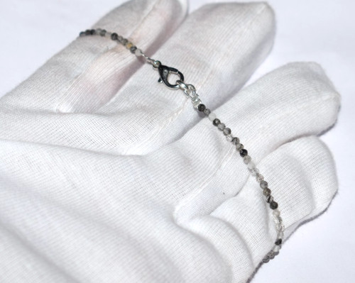 Armband aus runden - , schwarzen
