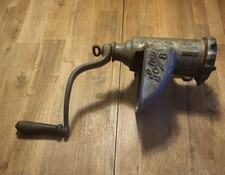 Antiker Fleischwolf/Beerenpresse Sollia 8 mit Gebrauchsspuren