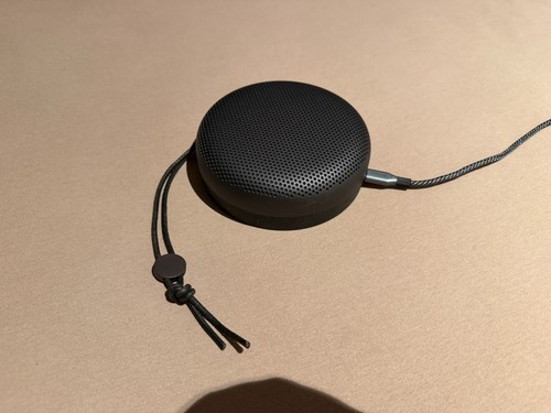 Bang olufsen beoplay a1 - olufsen,