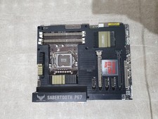 ASUS SABERTOOTH P67 Mainboard