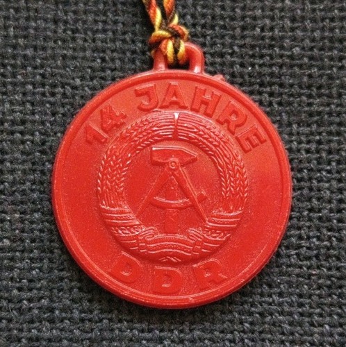 Abzeichen ddr jahre - ddr:, 14