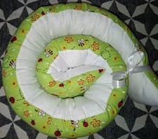 Bettrolle Schlange Stillkissen