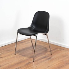 Besucherstuhl Kunststoff schwarz - Chromgestell