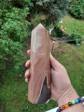 Polychromjaspis Obelisk aus