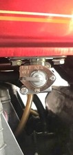 Kawasaki Z650, Z750, KZ650, KZ750, ZR650 Kraftstoff Benzin Wasserhahn Petcock 44 mm Nicht-Vakuum 