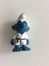VINTAGE Schleich Schlumpf 1981 Judoschlumpf Karate PEYO Schlüsselanhänger ?