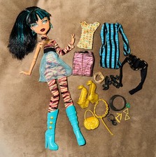 Monster High Doll Cleo de Nile I Love Fashion Heart Puppe