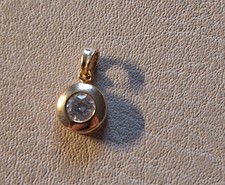 Solitär Brillant Anhänger 14
