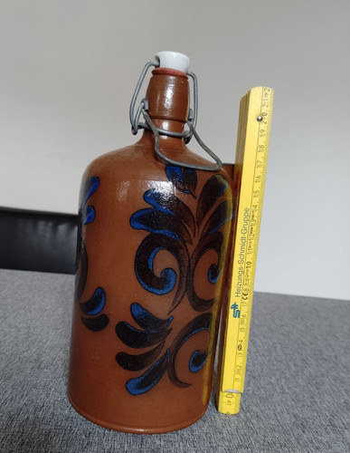 Steingutflasche mit henkel - mit, und