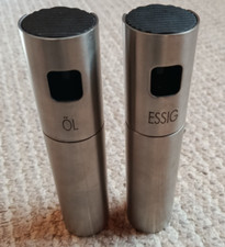 2x Sprüher für Speiseöl und Essig | Sprühflasche Edelstahl | Aufschrift Essig Öl