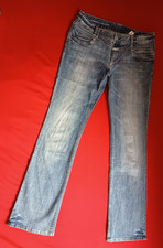 Closed Pedal Pusher; deut. Gr. 40/42; lässig, stillvoll - und lang: 85cm SL