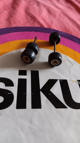 Siku achsen mit räder - 2x,
