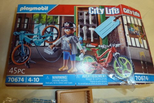 Playmobil city life - city,