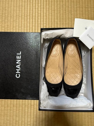Chanel ballerinas logo - chanel, cc