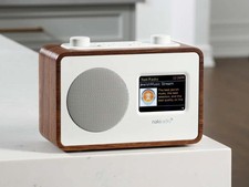 Naki Radio - The Kosher Wi-Fi