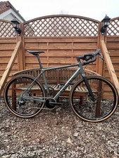 Canyon Grail AL 7 eTAP Gravel