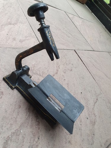 Heftgerät antik heftmaschine - heftgerät,