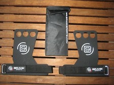 BRANK SPORTS Crossfit Grips Zughilfe Handschutz | 3 Löcher | Schwarz Größe M