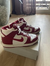 Schuhe Nike Dunk High Be True St John‘s 