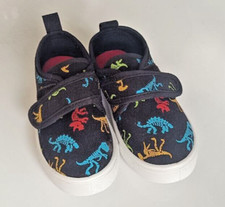 Kinder Jungen Turnschuhe  Freizeitschuhe Sportschuhe Gr. 23, 24 und 25 NEU