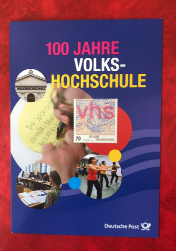 Volkshochschule - ,