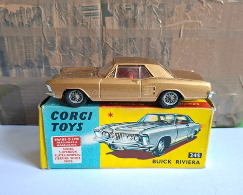 Corgi toys 245 - , buick